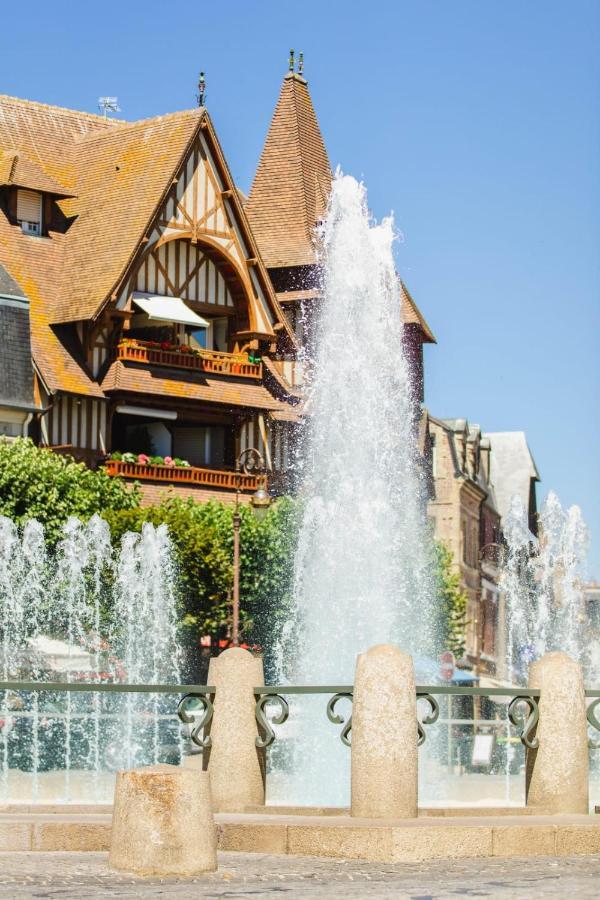 Castel Saint Clair - Trois Pieces - Deauville Centre Kültér fotó
